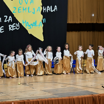 Svečana večer u Ilijašu: Program posvećen Danu državnosti BiH okupio djecu, učenike i njihove mentore