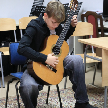 Za Dan državnosti žene borkinje poklonile Ilijašu izložbu