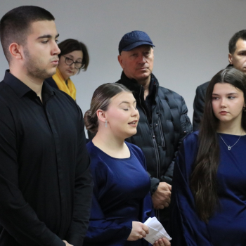 Za Dan državnosti žene borkinje poklonile Ilijašu izložbu