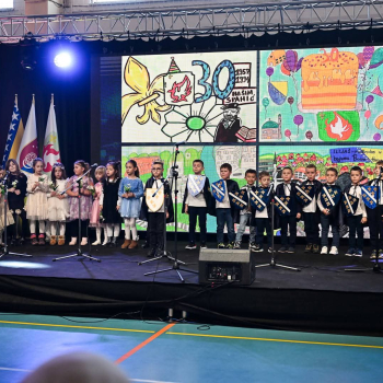 Mladi i djeca Ilijaša s ljubavlju domovini: Svečano obilježeni Dan Općine i Dan nezavisnosti BiH