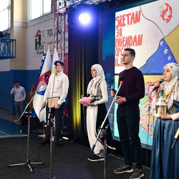 Mladi i djeca Ilijaša s ljubavlju domovini: Svečano obilježeni Dan Općine i Dan nezavisnosti BiH