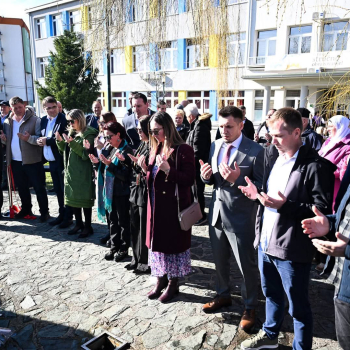 U čast 30. godišnjice reintegracije: Ilijaš odavanjem počasti i defileom potvrdio ljubav prema domovini