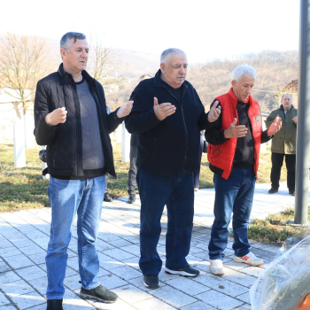 Delegacija Općine Ilijaš odala počast šehidima i poginulim borcima u Brezi